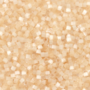 Miyuki Perlen delica's 11/0 Silk satin light topaz DB-674