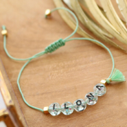 Schmucksets Lassen Sie sich inspirieren! So machen Sie die besten Armbänder mit Acryl Buchstaben Perlen