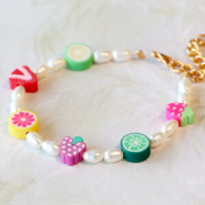 Schmucksets Fröhlichen Schmuck mit Polymer-Perlen gestalten 