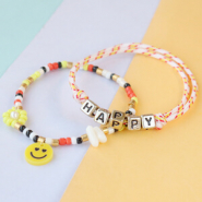Schmucksets Gestalten Sie fröhlichen Schmuck mit den bunten Smiley-Plexx-Anhängern und Zwischenstücken