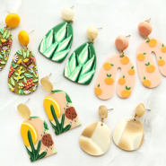 Schmucksets Neue Kollektion: Schmuckstücke und Accessoires aus Resin 