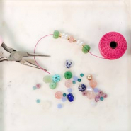 Schmucksets Inspirationen: Mit Naturstein-Blumenperlen Schmuck designen