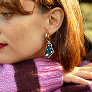 Schmucksets Vom extravaganten Statement-Anhaenger zu einzigartigem Schmuck