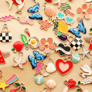 Neu Funky Metallperlen und Anhänger