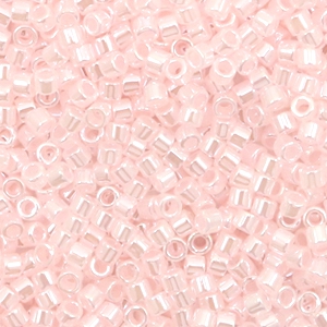 Miyuki Perlen delica's 11/0 Ceylon baby pink