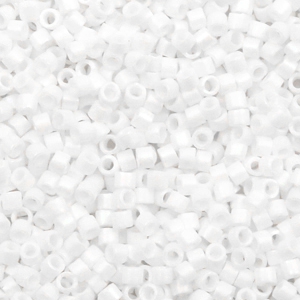 Miyuki Perlen delica's 11/0 Opaque white