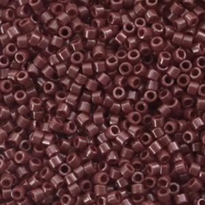 Miyuki Perlen delica's 11/0 Opaque currant brown DB-1134