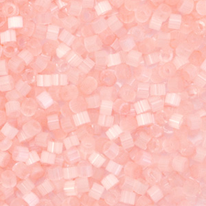 Miyuki Perlen delica's 11/0 Silk satin salmon pink DB-825