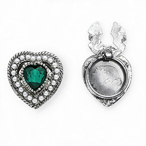 Knopfabdeckung Herz mit Imitation Perlen Silver-emerald green-white