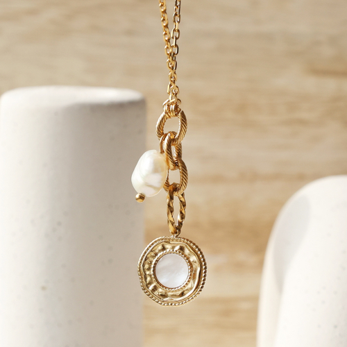 Kreative Schmuckdesigns mit Edelstahl-Perlmutt-Anh&auml;ngern