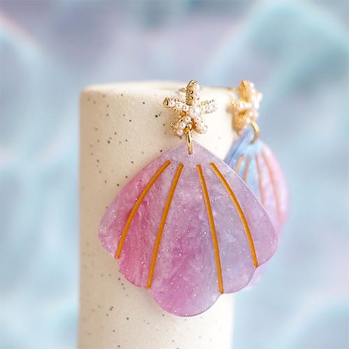 Von Resin- und Edelstahl-Anh&auml;ngern zu Schmuckst&uuml;cken 