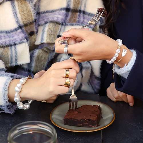 Schmuck mit Imitat-S&uuml;&szlig;wasserperlen entwerfen 