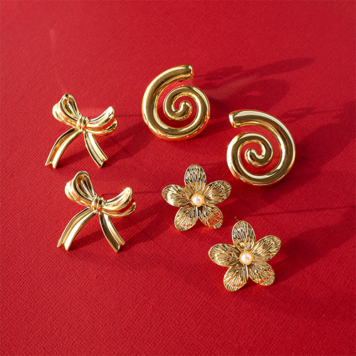 Mix & Match: Edelstahlschmuck und Schmuckkarten