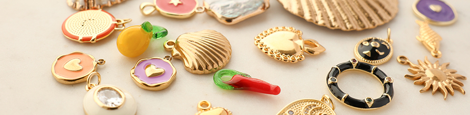 Ein Look, den alle lieben: der Charm-Trend