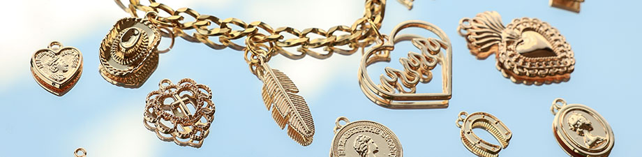 Jetzt shoppen! Neue gl&auml;nzende Metall-Anh&auml;nger